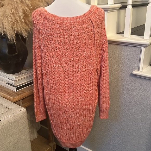 Free People Star Dune Coral Oversized Sweater Size Medium - Picture 7 of 7